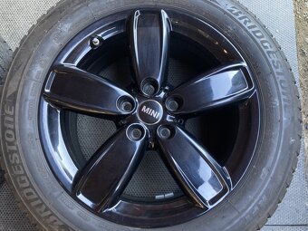 Alu MINI COUNTRYMAN F60 5x112 zimní BRIDGESTONE 225/55R17 - 4