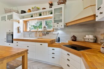 NOVÁ CENA Prodej domu 212m², pozemek 2 430m², Bořkov, Slaný - 4