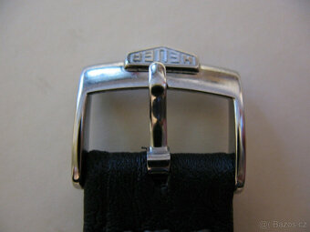 HEUER CARRERA VINTAGE Chronograf s červenou datovkou ve 12 h - 4