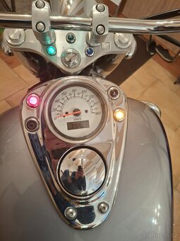 Honda shadow 750 - 4