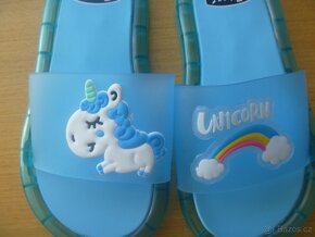 nové nazouváčky s LED světly a jednorožci vel. 32-33 - 4