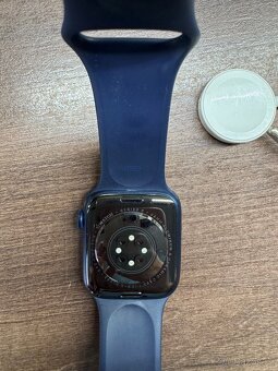 Apple Watch série 6 - 44mm - 4