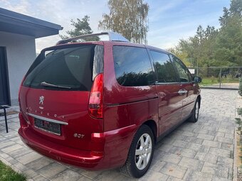 Peugeot 807 2.2 HDI 7 místné - 4