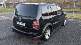 Volkswagen Touran 2.0 TDi Cross 103 kW 7MÍST, RV 4/2008 - 4