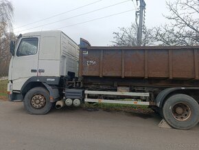 Volvo Fh 12 hákový nosič kontejnerů - 4