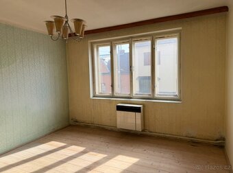 Prodej rodinného domu, pozemek 933 m² - 4