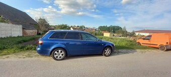 Audi A4B7 - 4