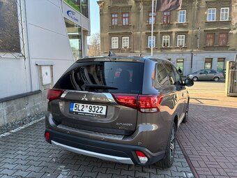 Mitsubishi Outlander, 2.2DI-D 6AT INSTYLE MY17 - 4