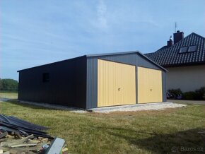 Plechová garáž 7x6m grafit písková výklopná vrata. - 4