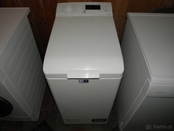 Vrchem plněná pračka Electrolux - 4