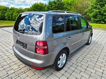 VW TOURAN 1.9tdi 77kw 185tis.km servisní knížka TOP stav - 4