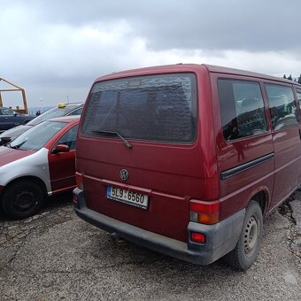 VW CARAVELLE 9 míst - 4