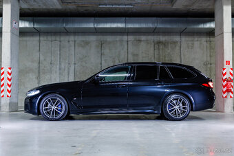 BMW 530d xDrive Touring Facelift M paket 2022, ťažné, DPH - 4