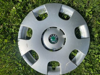 Poklice ŠKODA R14 - originální - 4
