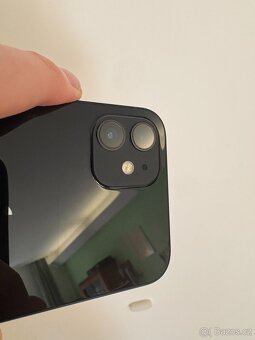 Iphone 12 Black - krásný stav - 4