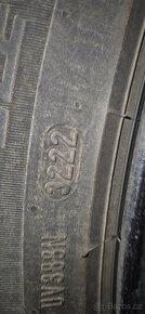 Prodám letní sadu 4 pneu originál Tesla model Y - 4