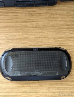 PlayStation Vita - 4