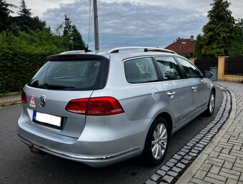 Volkswagen Passat B7 2012 - 4