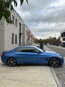 BMW 428i Cabrio M paket - plná výbava - 4