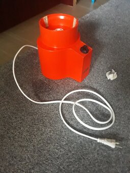 ETA  MIXÉR  0010  MOTOR  220  V. - 4