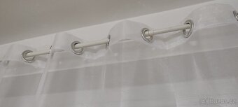 HOTOVÁ ZÁCLONA - 4