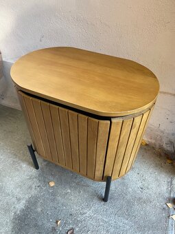 Noční stolek Kave Home Licia - 4