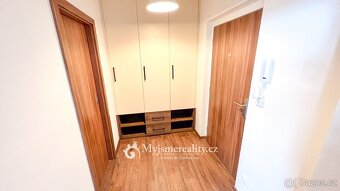 Pronájem bytu s garážovým stáním 1+1 41 m², Znojmo, ul. Kosm - 4