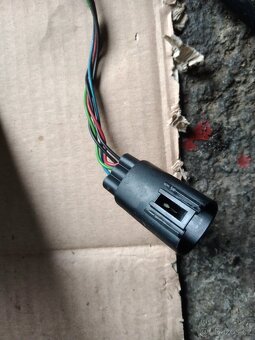 Ford Tourneo Connect pravé zpětné zrcátko v el. - 4