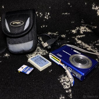 Olympus T-100 digitální fotoaparát - 4