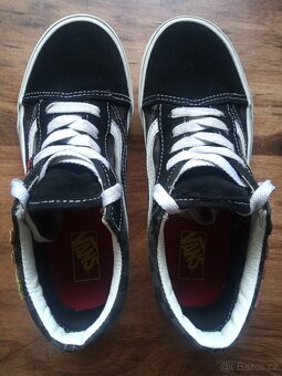 PRODÁM STYLOVÉ DĚTSKÉ TENISKY VANS - limitovaná edice - 4