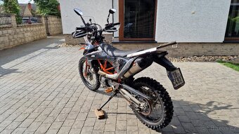 KTM 690 ENDURO R - 4