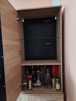 Obývací stěna + konferenční stolek - 4