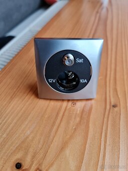 Zásuvky Berker Integro NOVÉ - 4