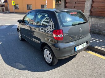 Volkswagen Fox - 4