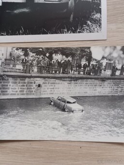 Černobílé fotografie auto moto - 4