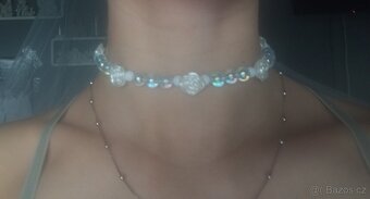 Chocker s růžičkami - 4
