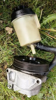 Servo čerpadlo - pumpa s nádobkou na Ford Mondeo MK4 a jiné - 4