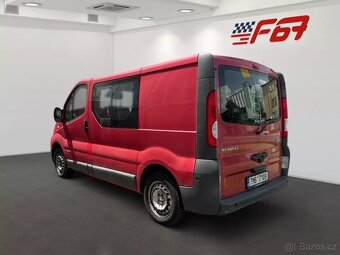 Renault Trafic 6.místný, AC, benzín (2010) - 4