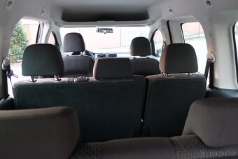 VW CADDY MAXI-7mist-82000km-tažné - 4