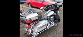 Harley Davidson - 4