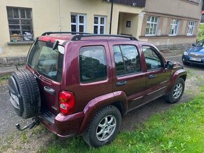 Jeep Cherokee KJ 2,8 CRD - 4