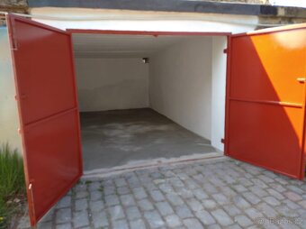 Pronájem garáže Praha 4 Závišova ul. 18m2 - 4