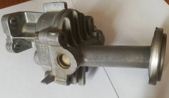 Olejové čerpadlo Volvo 240 740 940 B21, B23, B230 - 4