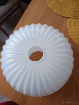 Svítidlo bílé, jako nové - 4