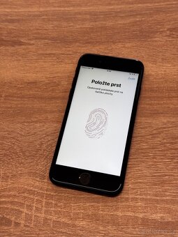 iPhone 7 32GB (nová baterie) - 4