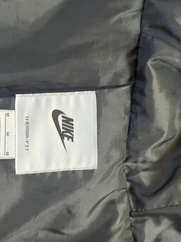 Prodám dámskou zimní bundu značka Nike. - 4
