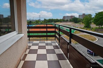 Pěkný byt 3+kk, 62m2, 3,patro, terasa, garáž - 4