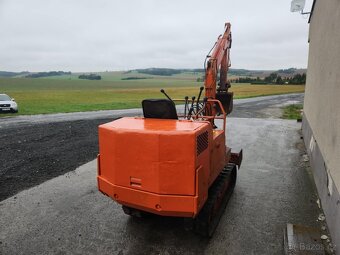 JAPONSKÝ MINIBAGR KOMATSU PC05-6 1250KG - 4