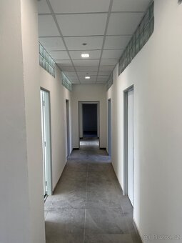 Pronájem kanceláře v Lounech ulice Husova - 4