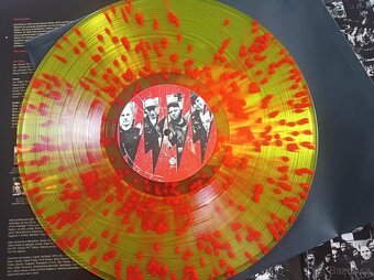 The Fialky – Vykřičníky (LP - limitka) - 4